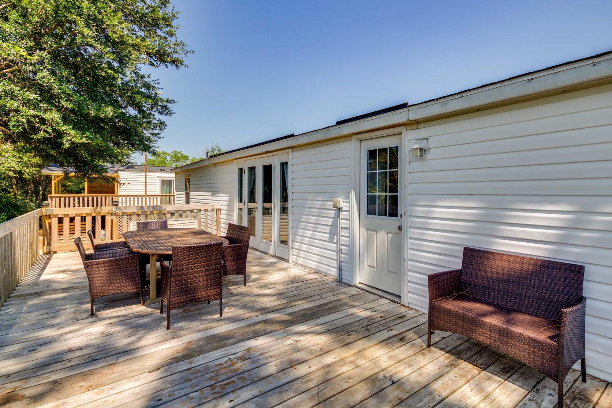 Stunning Pensacola Home, 8 Mi To Downtown! Ngoại thất bức ảnh