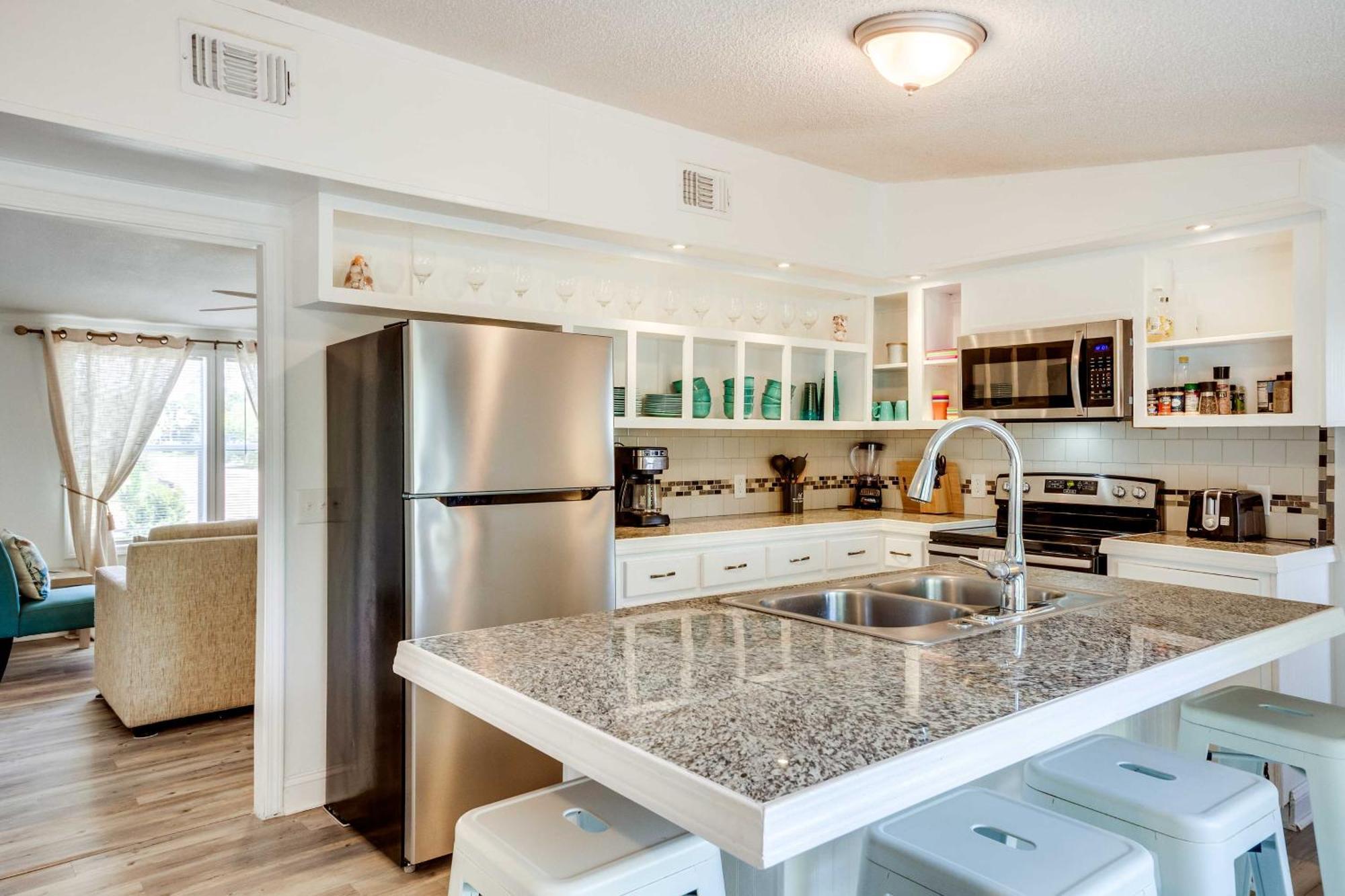Stunning Pensacola Home, 8 Mi To Downtown! Ngoại thất bức ảnh