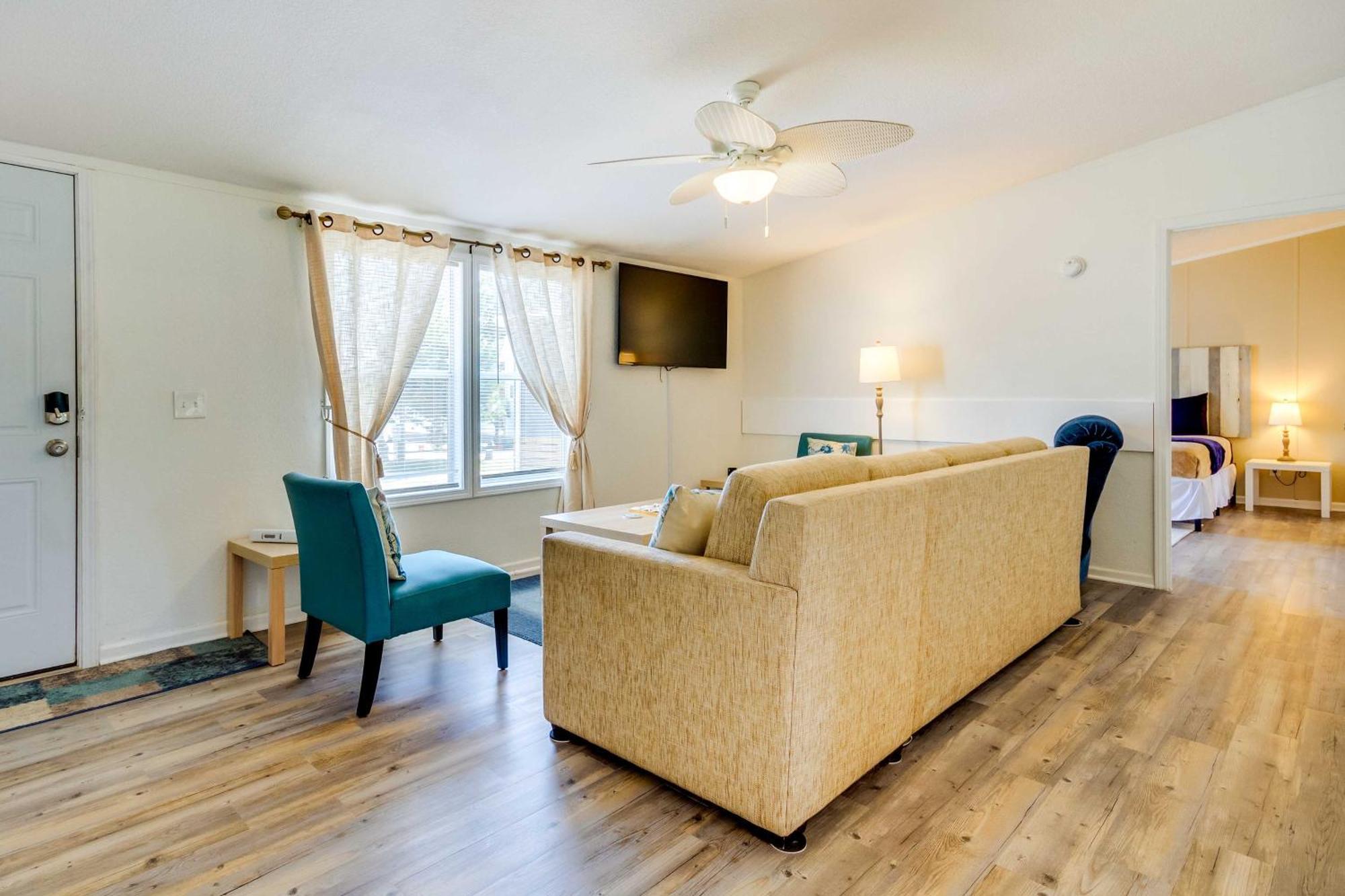 Stunning Pensacola Home, 8 Mi To Downtown! Ngoại thất bức ảnh
